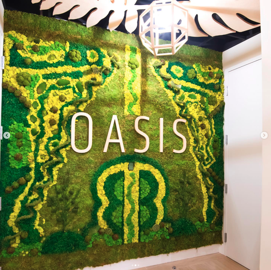 commercial art consulting